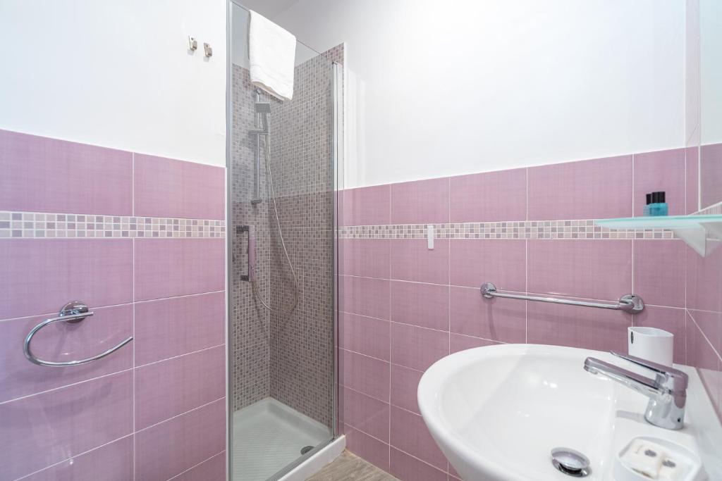 Koupelna v ubytování Cavour Rooms