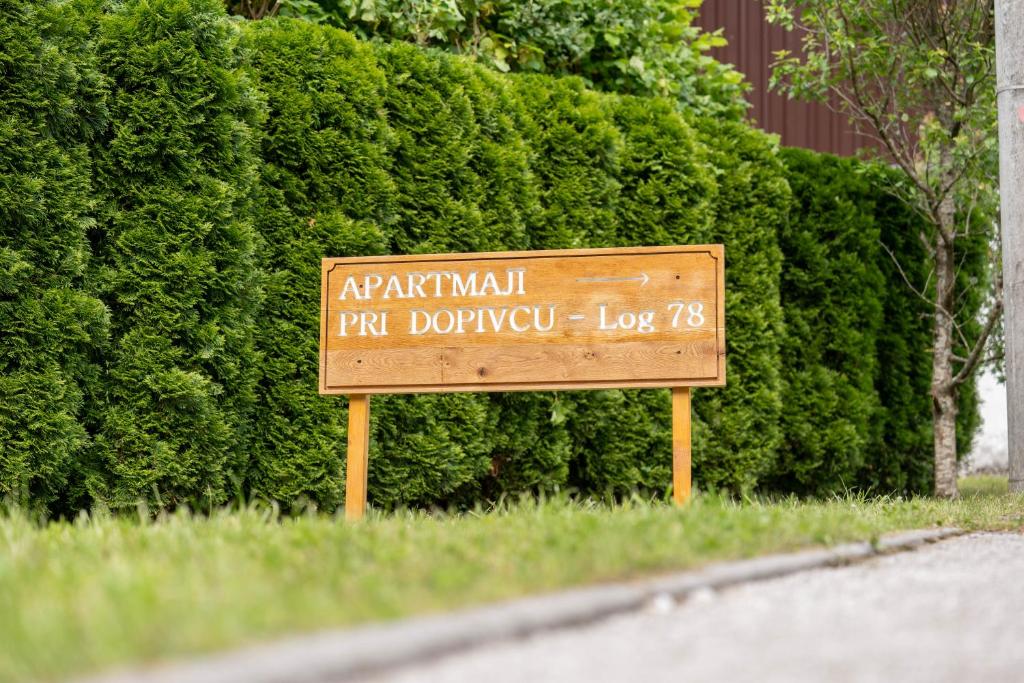 Certifikát, hodnocení, plakát nebo jiný dokument vystavený v ubytování Pri Dopivcu