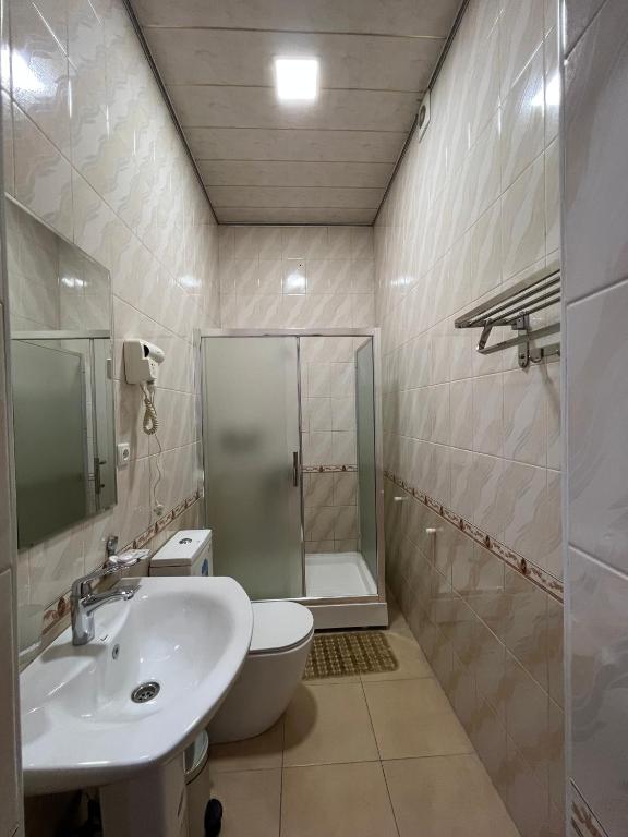 Amina Hotel - Triple Room