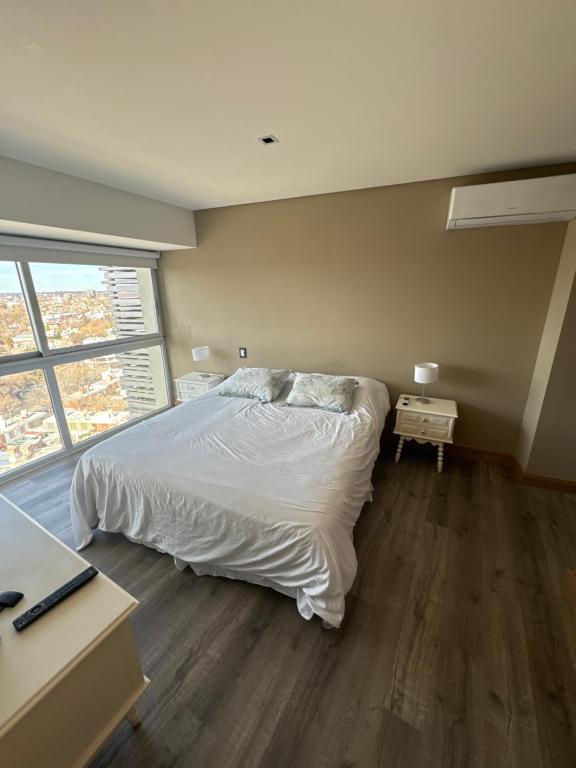 Billede fra billedgalleriet på Hermoso Dpto. en Torre Leloir, Seguridad 24 HS i Villa Marini