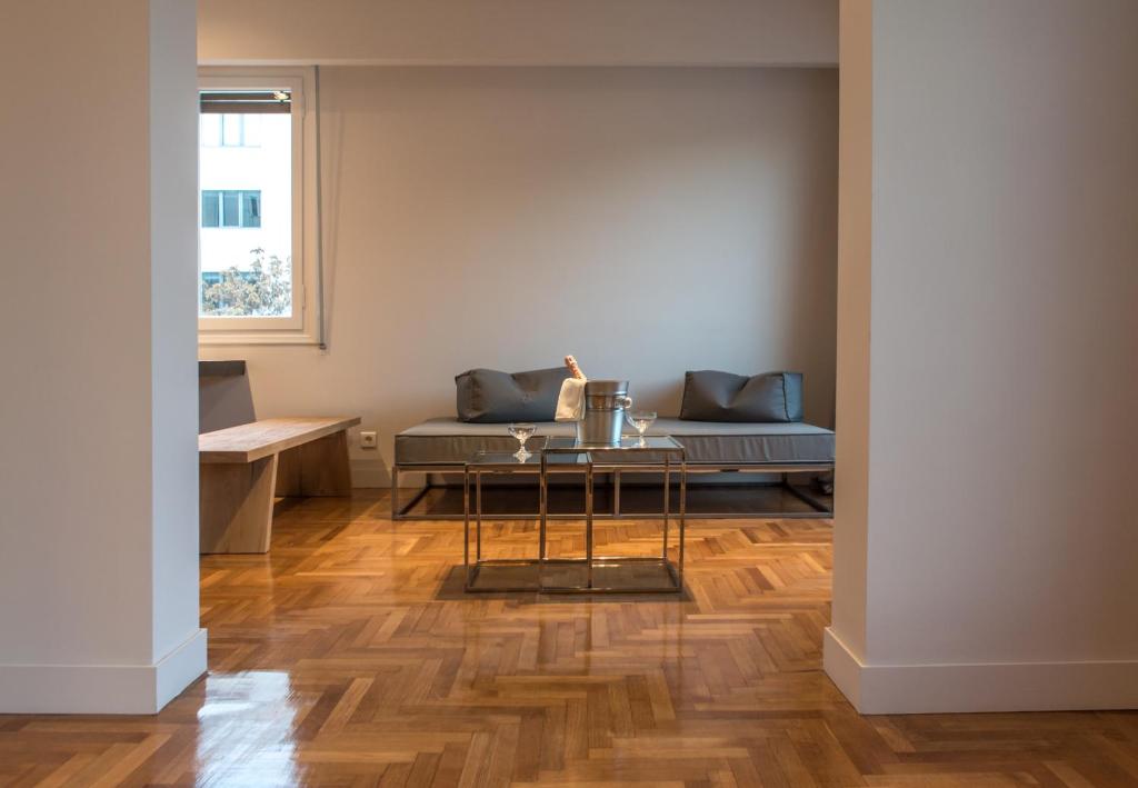 Posedenie v ubytovaní ABA Apartment Korizi street