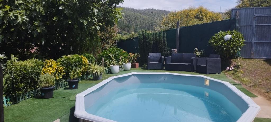 Piscina en o cerca de Casa Rural & Parrillada Miguel