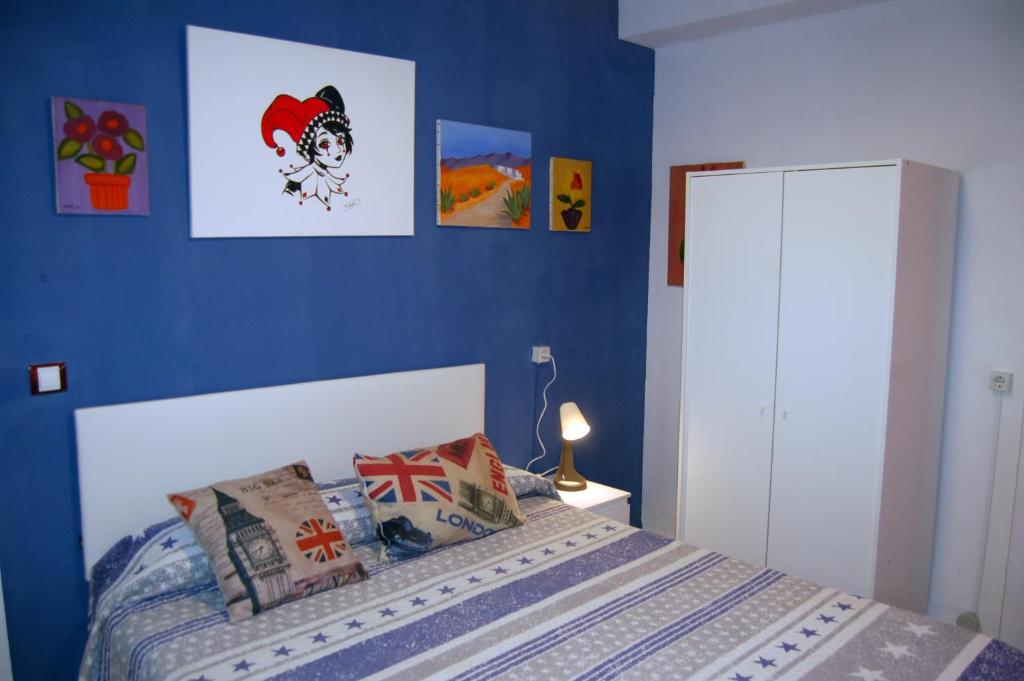 Ένα ή περισσότερα κρεβάτια σε δωμάτιο στο Habitación individual Luna & Támbor Room