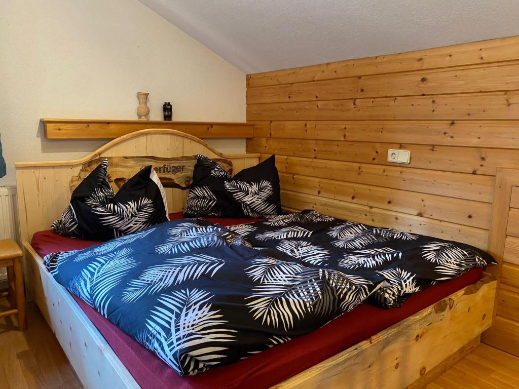 Postel nebo postele na pokoji v ubytování Obenfigerhof