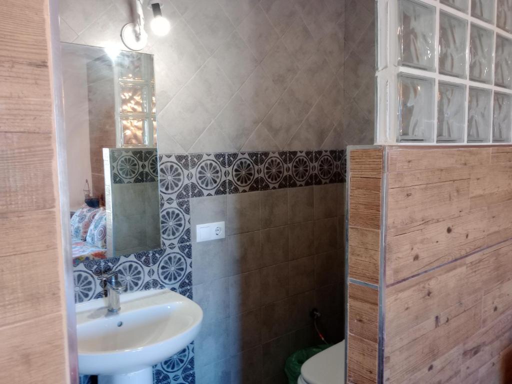 CORTIJO Rural MOLINO EL TARAHAL con piscina y zonas compartidas - Habitación Doble O Gemela