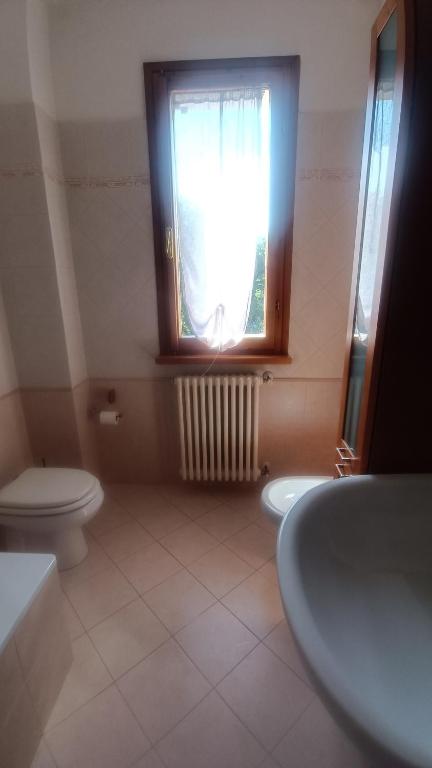 B&B Villa Poggio - Tweepersoonskamer Met Uitzicht Op De Bergen