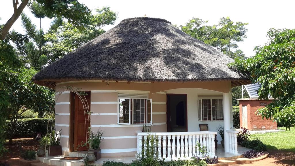 Gallery image of Brownstone Country Home in Lira