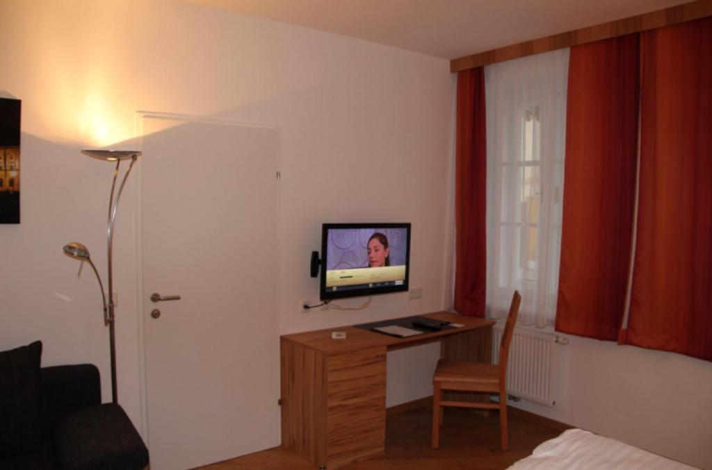 TV a/nebo společenská místnost v ubytování Norling Guest House
