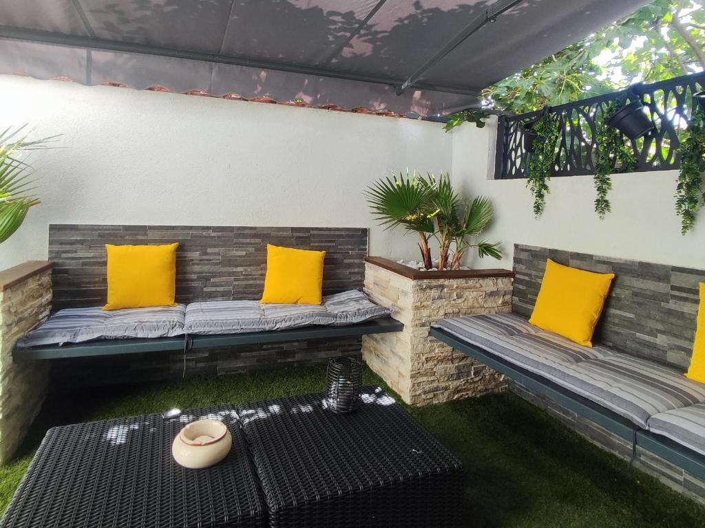 R luxury piscine et spa privatifs – photo 13