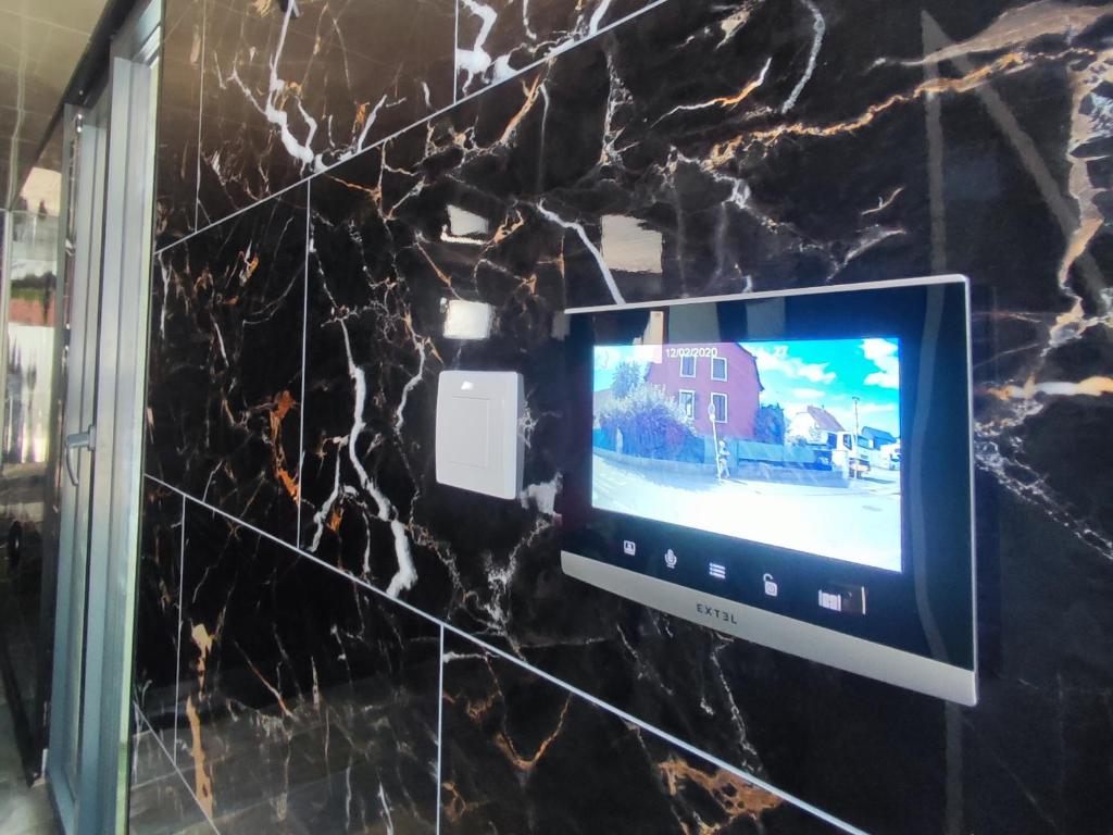 R luxury piscine et spa privatifs – photo 10