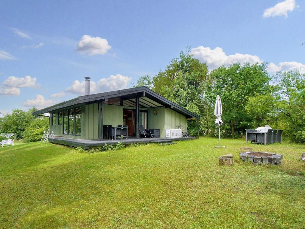 Zahrada ubytování 4 person holiday home in Skibby-By Traum