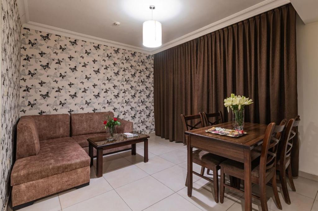 Lancaster Hotel Apartments-Gardens - 豪华两居室套房