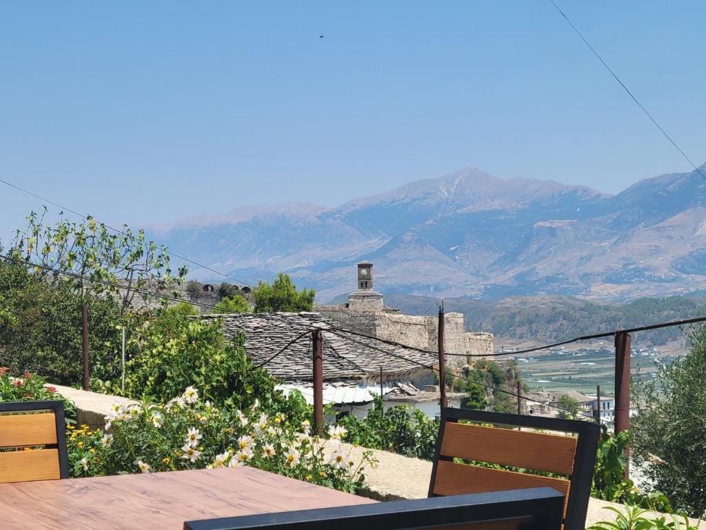 Nespecifikovaný výhled na hory nebo výhled na hory při pohledu z bed and breakfast