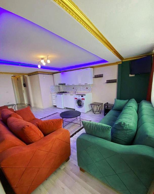 Et opholdsområde på Hesaplı köfteci otel