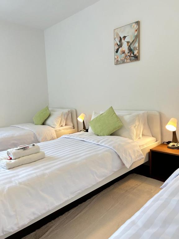 Postel nebo postele na pokoji v ubytování Wohnung in Monheim am Rhein