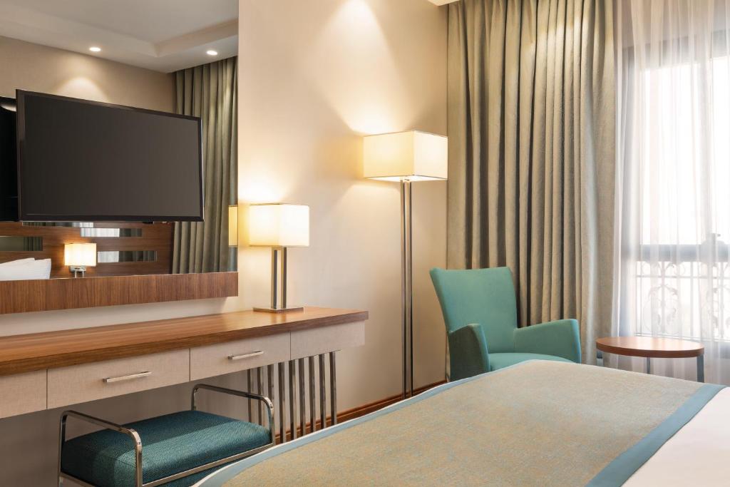 RAMADA BY WYNDHAM MAKKAH ZAD AL RAWDA