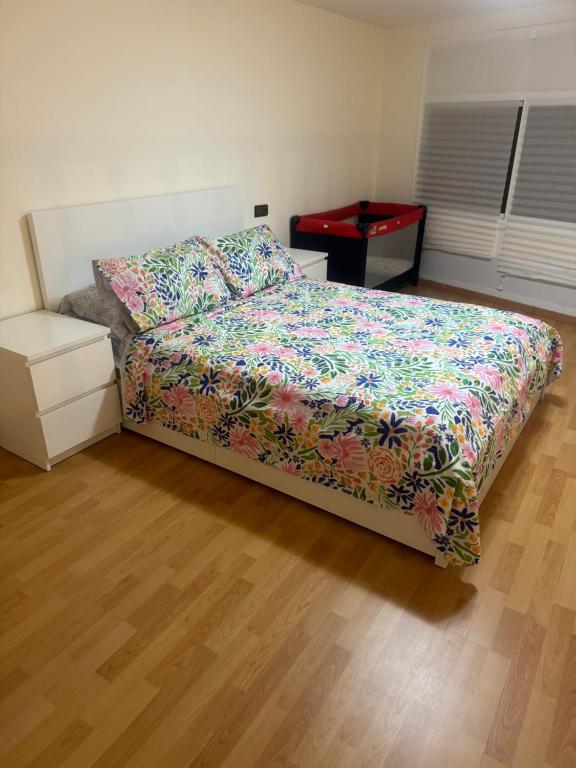 Postel nebo postele na pokoji v ubytování Duplex Ajdir Al hoceima