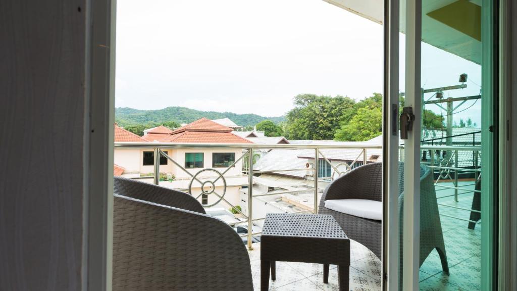 Nespecifikovaný výhled na hory nebo výhled na hory při pohledu z hotelu