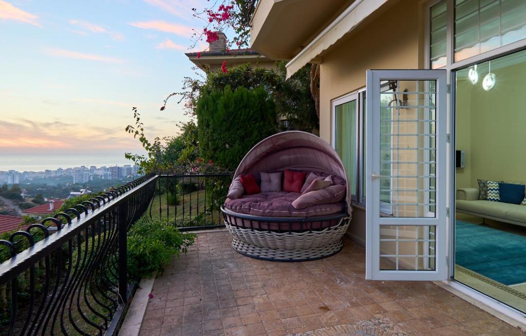 Μπαλκόνι ή βεράντα στο Villa in Goldcity Tourizm Complex