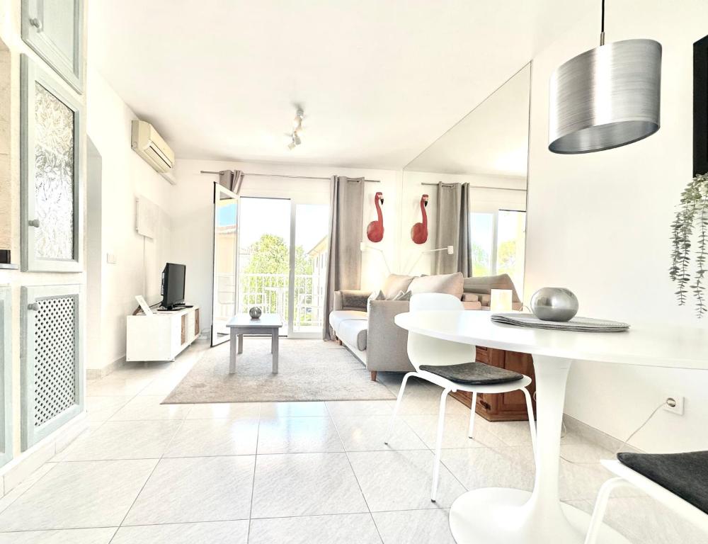 Posezení v ubytování Apartamento playa 2 Fassers piscina Port Pollensa
