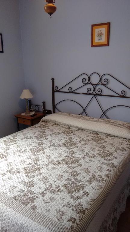 Cama o camas de una habitación en Casa Rural Aristondo Agroturismo