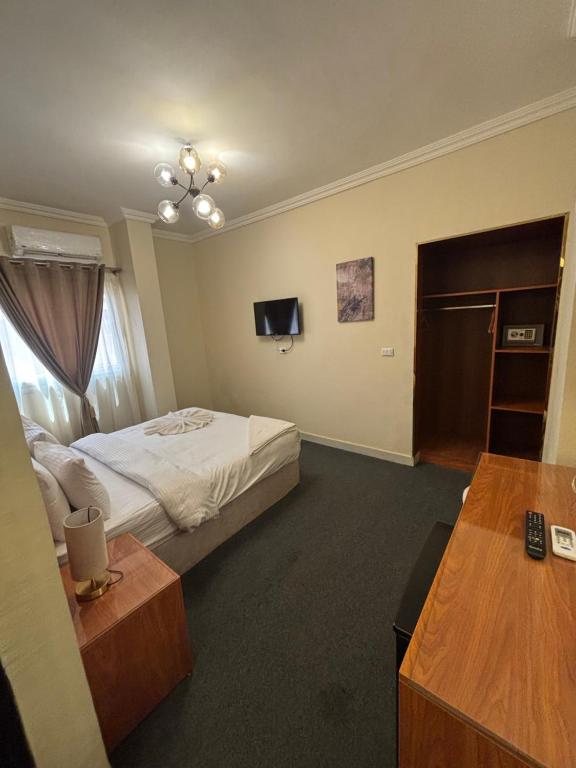 Solima Pyramids View - 16