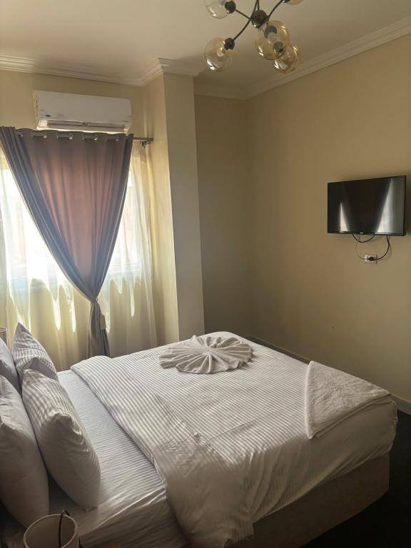 Solima Pyramids View - 17