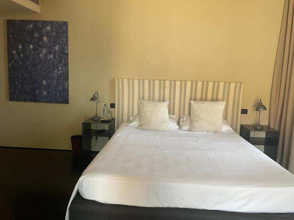 LEAR • Dining Club - Chambre Double Ou Lits Jumeaux De Luxe Avec Balcon