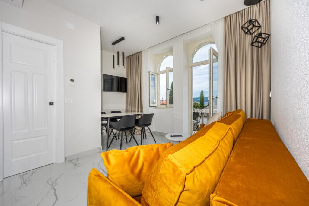 Villa Vita luxury Apartments - Apartamento De Lujo Con Vista Al Mar Y Balcón