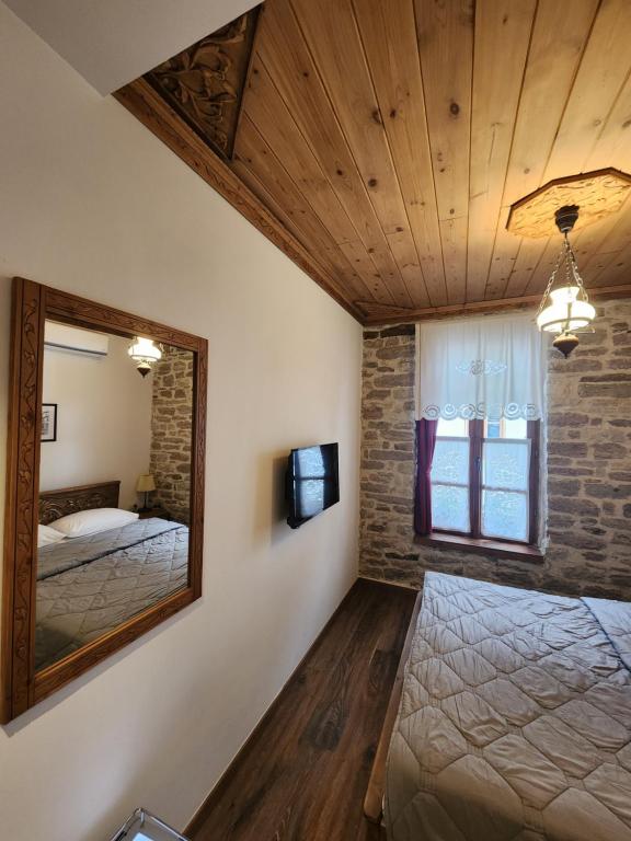 Postel nebo postele na pokoji v ubytování 4 Rooms 1940