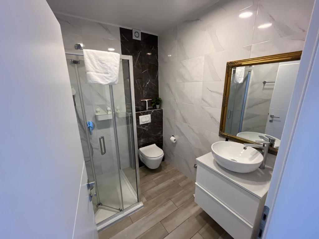 B&B Bloom Apartments - Apartamento Con Vistas Al Mar