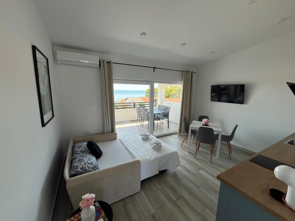 B&B Bloom Apartments - Apartamento Con Vistas Al Mar