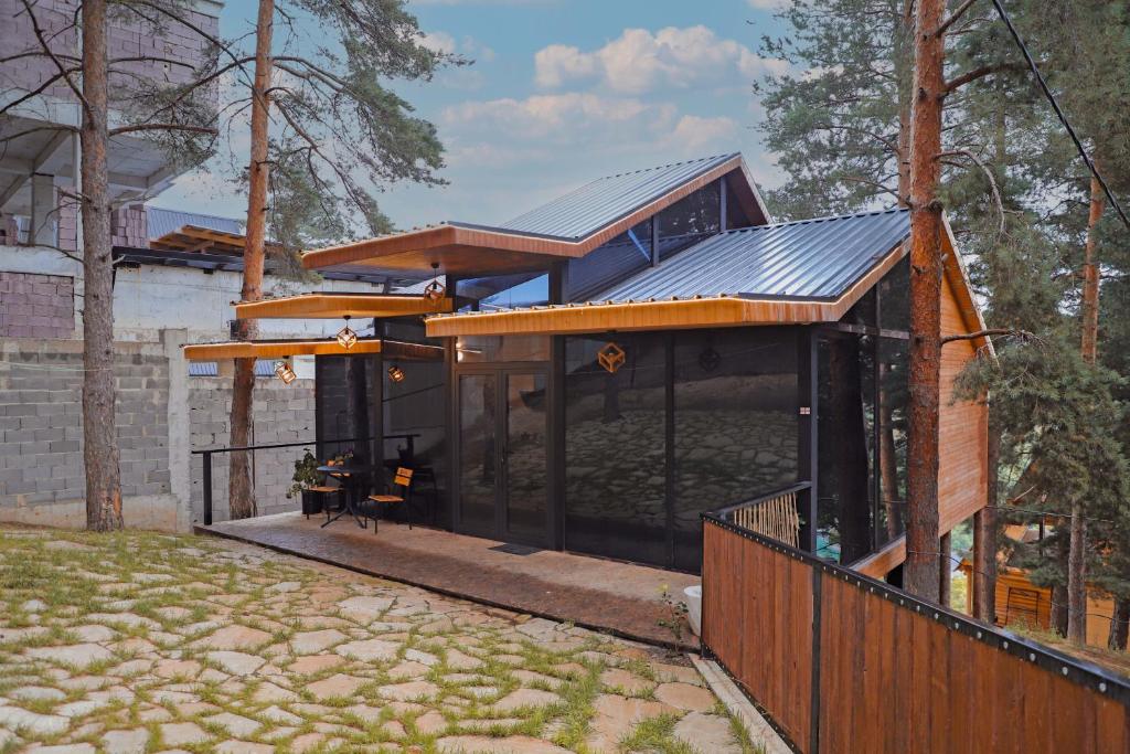 Φωτογραφία από το άλμπουμ του Hotel Twins Surami σε Surami