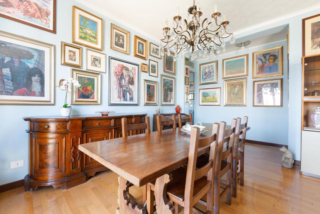 GuestHost - Milano Roomy Apt with all comfort! Metro M4 Linate
