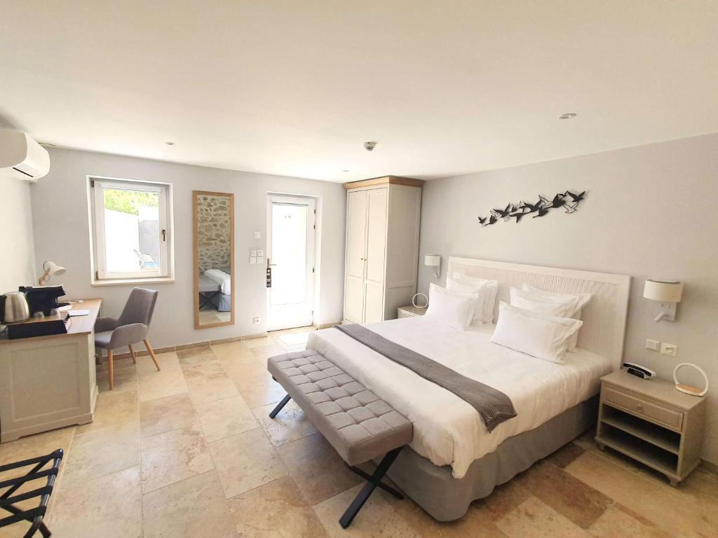 Domaine Ribiera, Hotel 5 Etoiles, SPA & Golf - Forcalquier - Habitación De Lujo