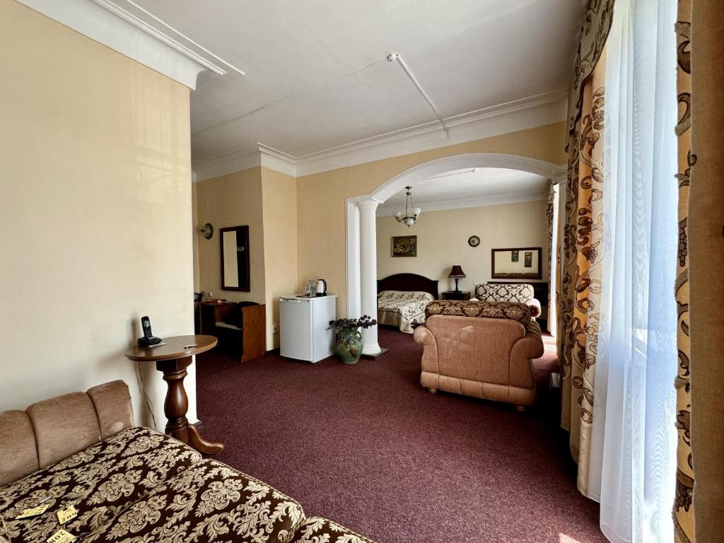 Hotel Zhambyl - Studio