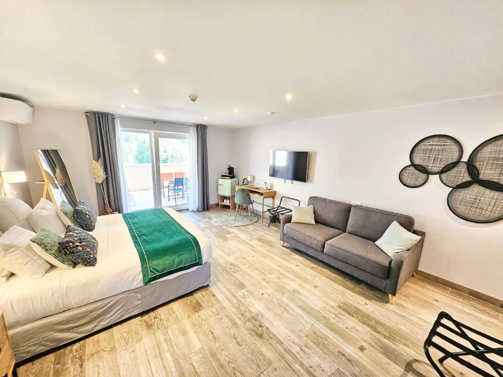 Domaine Ribiera, Hotel 5 Etoiles, SPA & Golf - Forcalquier - Junior Suite Con Balcón