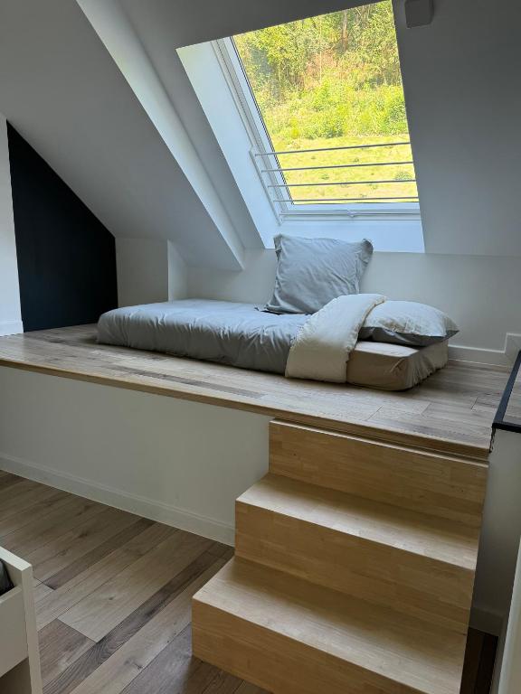 Postel nebo postele na pokoji v ubytování Magnifique Appartement Vue Lac - 5 Personnes