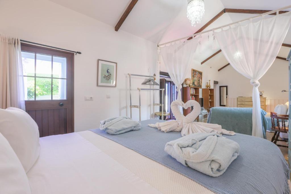 Postel nebo postele na pokoji v ubytování La Casa de Reyes