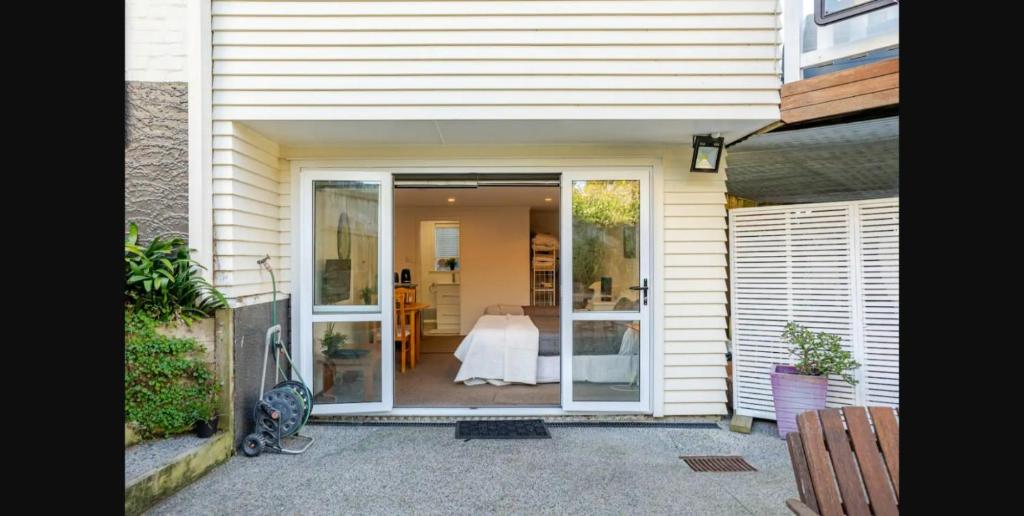 Private Studio Close to city - Studiowohnung