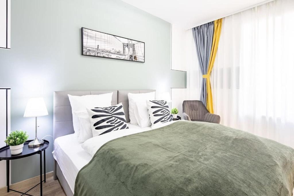 Free Parking - Balcony - Sunny - NEW 1134 Budapest, Lőportár köz kép - 1
