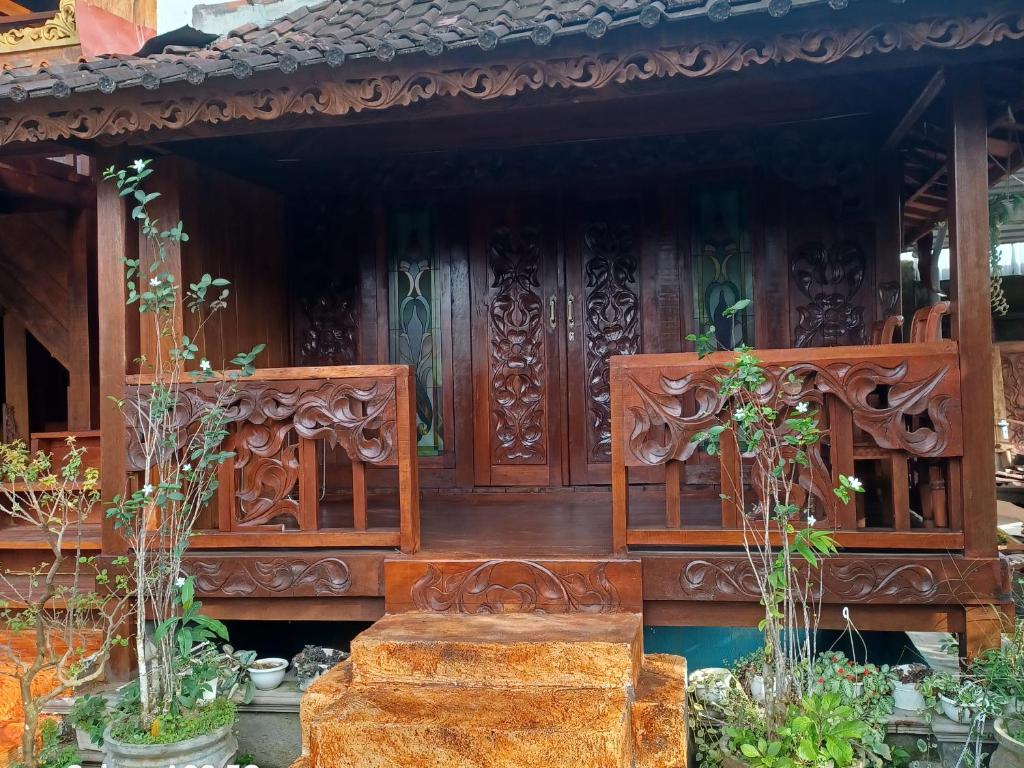Zahrada ubytování Bujak Permai Villa Matahari Lombok NTB