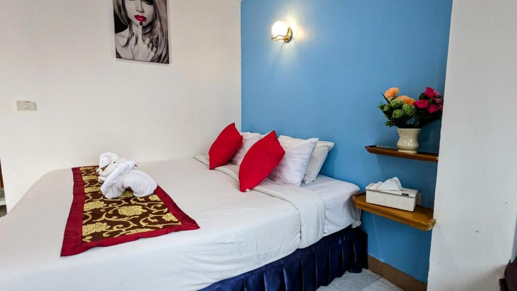 Heaven House Restro & Bar - Resim 32