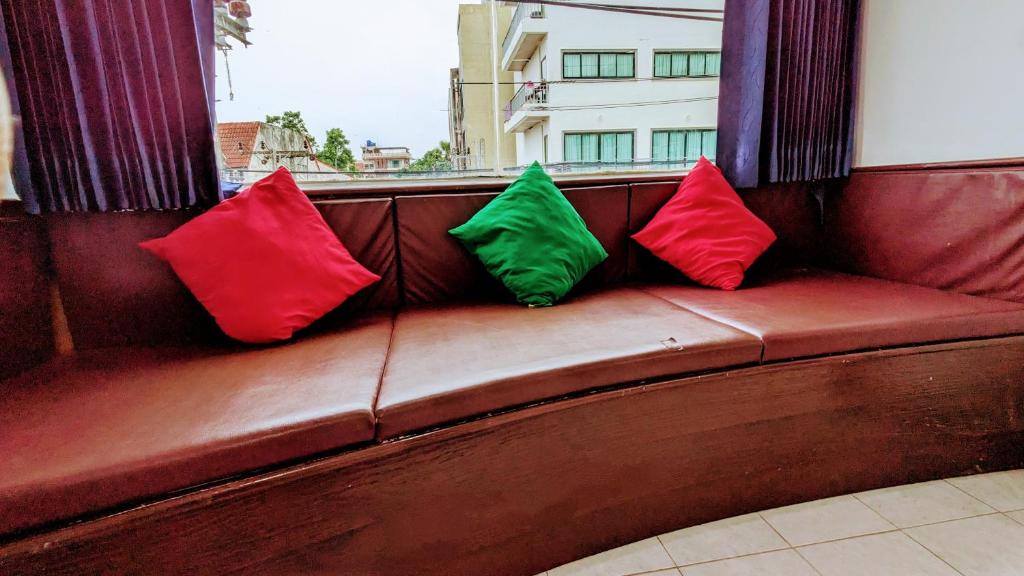 Heaven House Restro & Bar - Resim 33