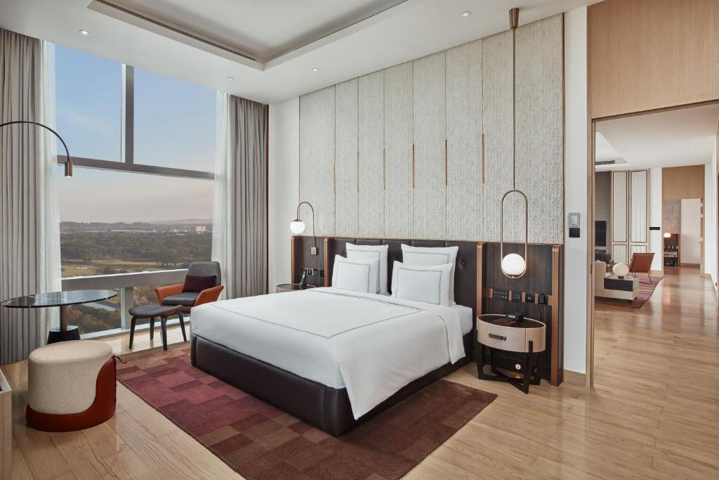 Swissôtel Clark Philippines - Suite Suiza Presidencial Con Dos Camas King