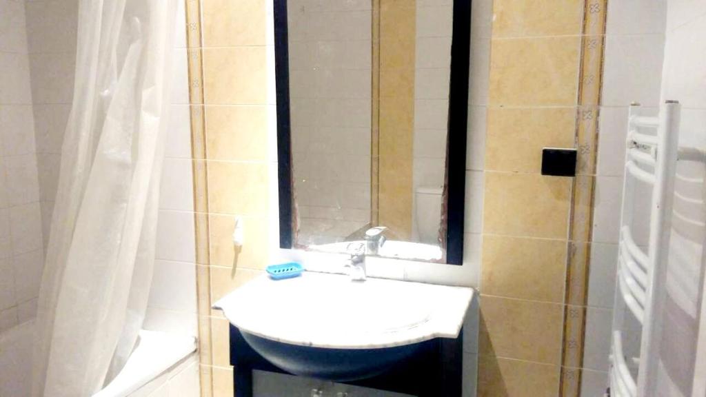 Koupelna v ubytování Appartement meublé