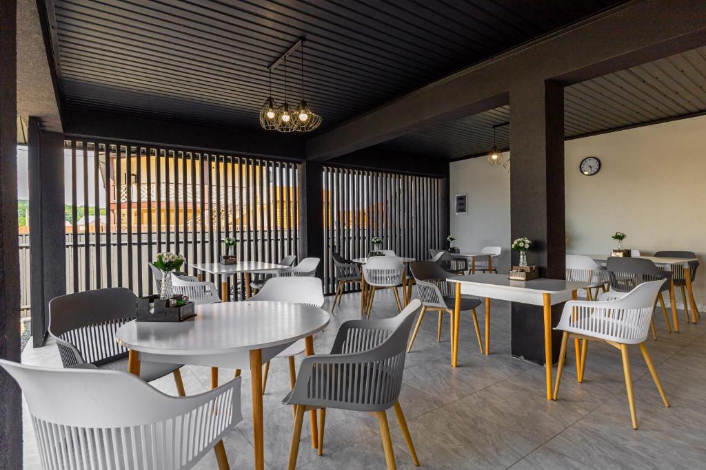 Restaurace v ubytování Fenix