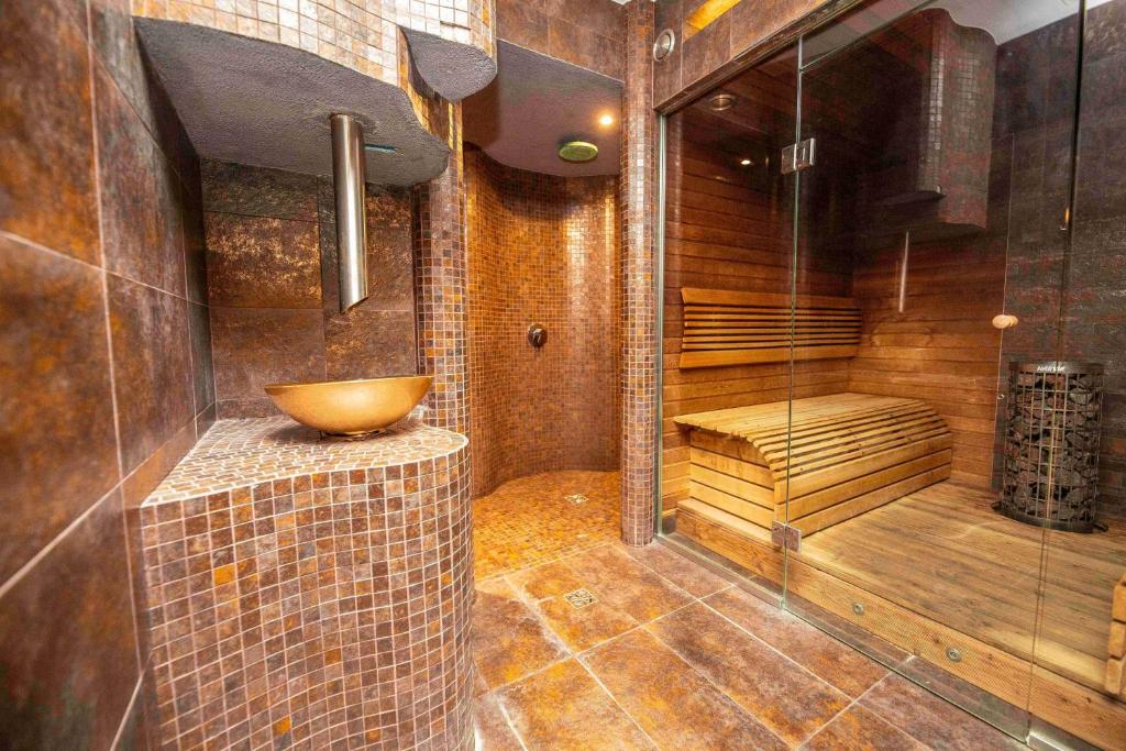 Koupelna v ubytování Hotel Dziki Potok Karpacz Konferencje & SPA