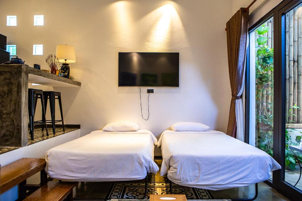 Victory Road Villas - 13