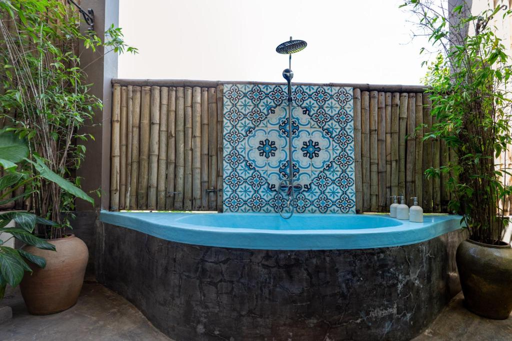 Victory Road Villas - 14